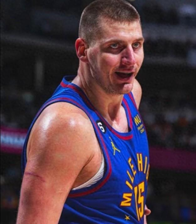  约什鲍威尔独行侠 